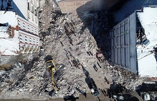 13 kişiye mezar olmuştu: Koçlar Apartmanı davasında karar çıkmadı!
