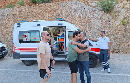 2'si Türk, 3'ü Rus 5 kişi Kurtarıldı.