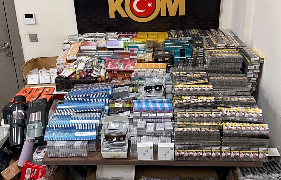 3 buçuk milyon liralık kaçak malzeme ele geçirildi