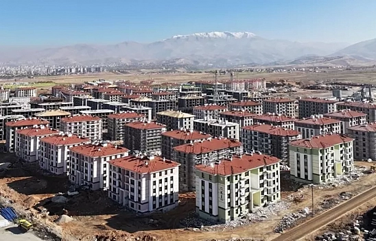 72 bin hak sahibinin bulunduğu Malatya'ya 6 bin konut!