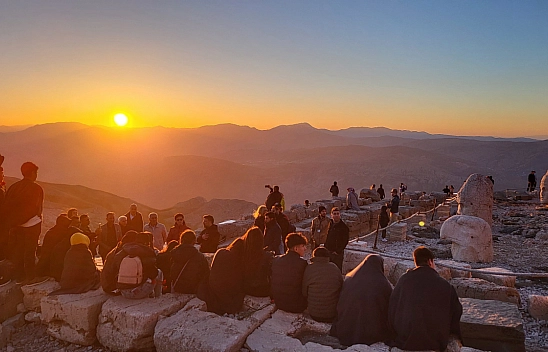 Adıyaman ekonomisinin en büyük destek kaynağı! İşte mükemmel manzarasıyla Nemrut Dağı..