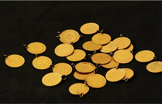 Altın fiyatları tarihi zirvede! Gram Altın 2 Bin TL'yi geçti!