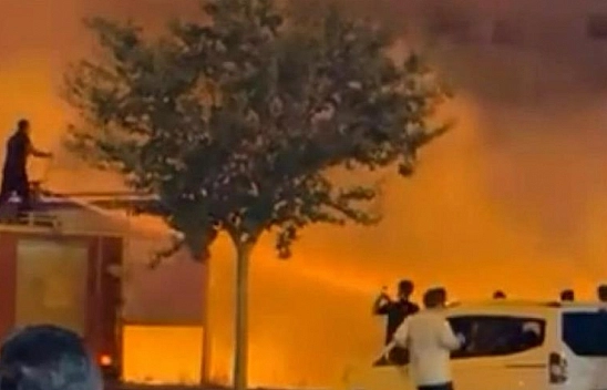 Anız yangını itfaiye ekiplerince söndürüldü