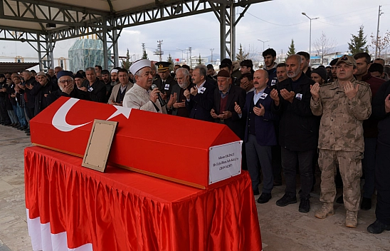 Asker son yolculuğuna uğurlandı