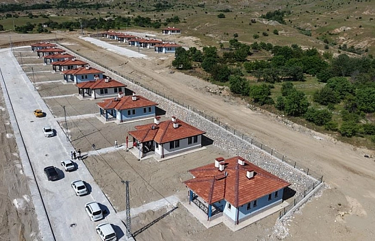 'Asrın inşasında' çalışmalar hız kesmeden sürüyor