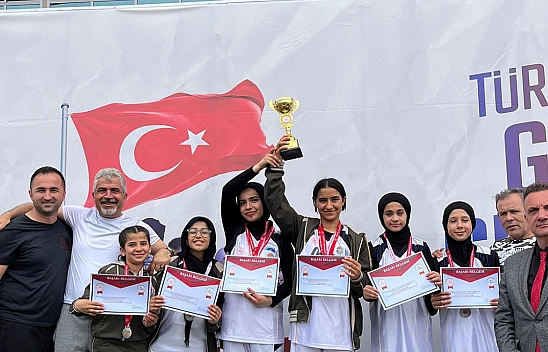 Atletizme Malatya Damgası! 3 Altın, 3 Gümüş, 6 Bronz Madalya...