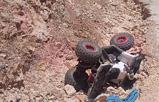 ATV devrildi: 4 yaralı