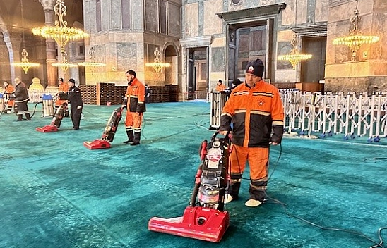 Ayasofya-i Kebir Cami-i Şerifi, Ramazana hazırlanıyor