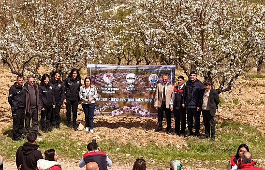 Badem Çiçeği Festivali düzenlendi