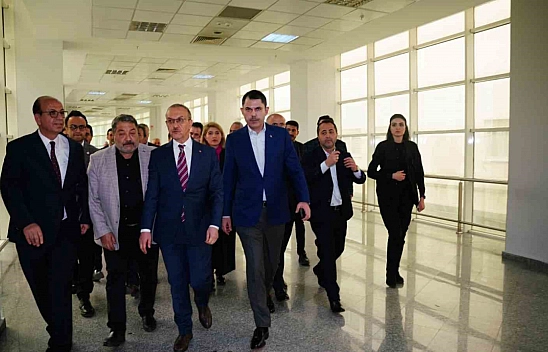 Bakan Kurum, AK Parti Malatya İl Başkanı'nın sağlık durumu hakkında bilgi aldı