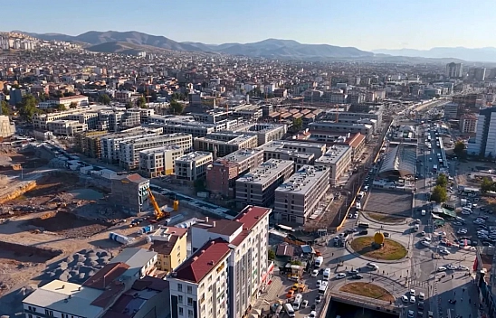 Bakan Kurum Malatya'da Fırçaladı | 'Toplantı yapmayın. İş yapın'