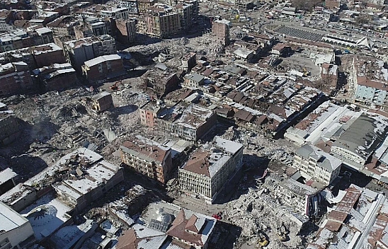 Bakanlık Verdiği Destekleri Vergilerle Geri Topluyor!