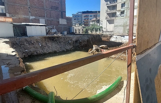 Başkan Er' 'Tarıma kazandırılacak' demişti: Kuraklıkla boğuşan Malatya'da su boşa akıyor…