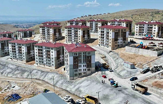 İlhan Geçit sözünü tuttu! 516 konut daha teslim edilecek