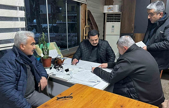 Malatya'da karla mücadele 7/24 sürüyor: Yollar ulaşıma açıldı