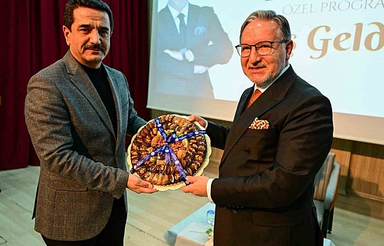 Malatyalılar bugünü bekledi: Salon doldu taştı