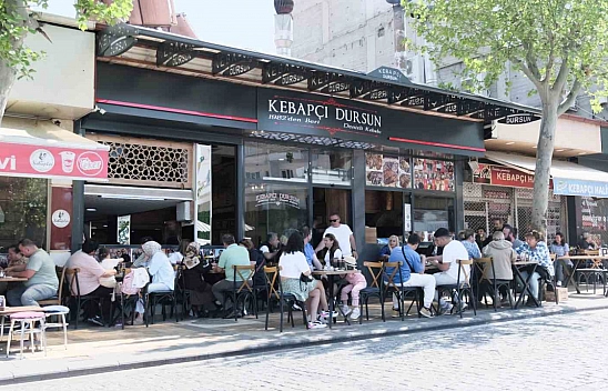 Bayram, Denizlili kebapçılara yaradı