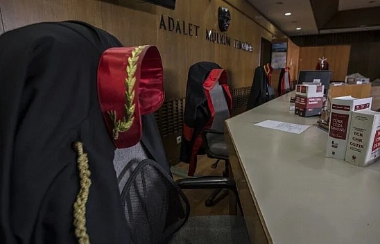 Boşanma aşamasındaki eşinin doğal gazını kapattıran kocaya 3 gün zorlama hapsi