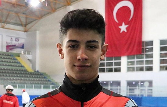 Bozdağ, ilk madalyasını kazandı