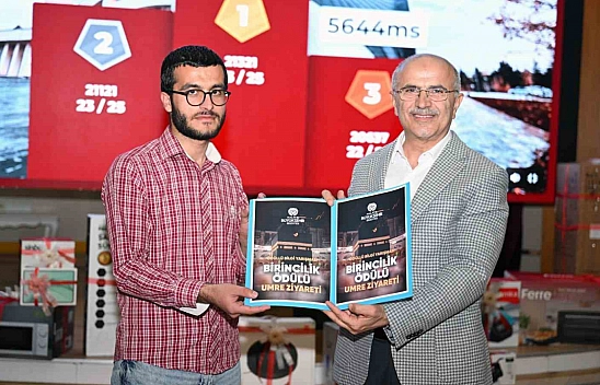 Malatya'da gecesi coşkusu: Prof. Dr. Ateş ve Kahoot! yarışması