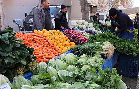 Cebini Düşünen Malatyalılar, Semt Pazarını Tercih Ediyor! İşte Güncel Perşembe Pazarı Fiyatları..