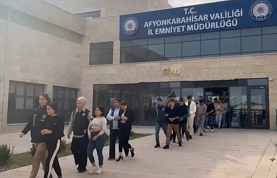  Çetelere Polisten Darbe