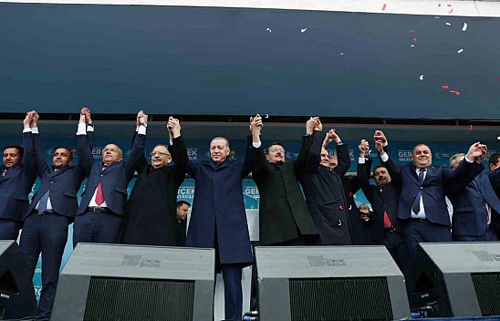 Zübük siyasetçi kim?