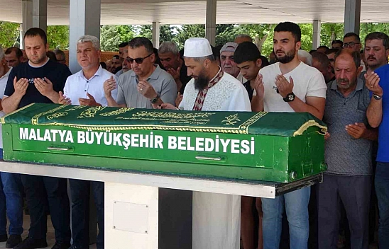 Denizde boğulan baba-oğul Malatya'da toprağa verildi