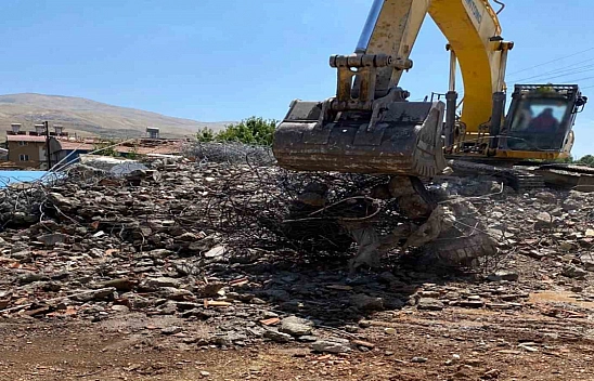 Malatya'da 13.5 Milyon TL'lik Yolsuzluk..!