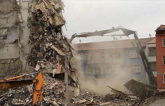 Deprem kenti Malatya için ilginç karar! Yapı denetçileri aradan kaldırıldı