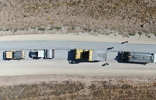 Deprem ulaşıma kapatmıştı: Malatya'da dağlar delindi, yol açıldı