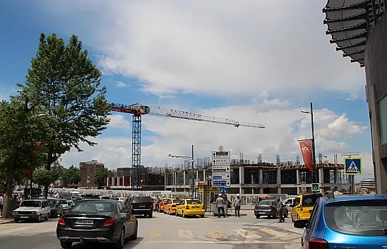 Depremden 16 Ay Sonra, Yıkım İhalesi Geldi!