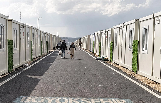 Depremzedelere Yeni Göç, Konteyner Kentler Boşalıyor…
