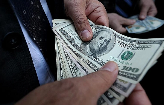 Dolar tarihi zirveyi gördü!