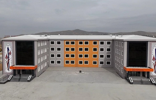 Dünya Rekoru Adayı Dev Çini Malatya'da!