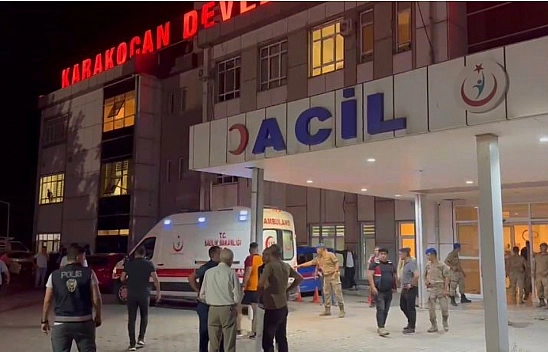 Düğün salonunda bıçaklı kavga