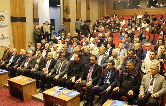 Er'den Malatyalılara sitem: Çevre Şehircilik ve TOKİ Bizden Yaka Silkiyor