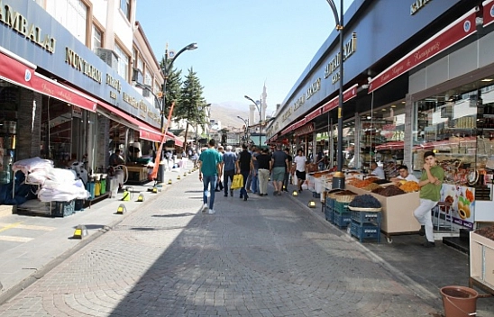 Esnaf Parçalandıkça Ticaret Kopuyor! 'Çarşı Kültürü Yaşatılsın!'