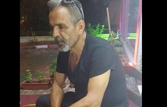 Evinde ölü bulundu