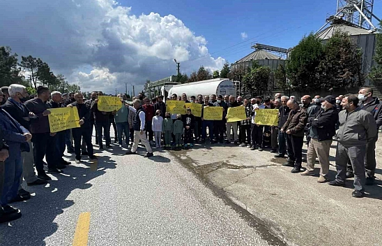 Sakarya'da mahalleli ayağa kalktı!