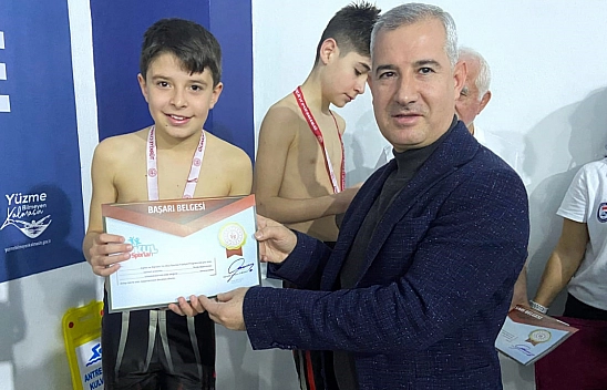 Gençlerimizin yanındayız