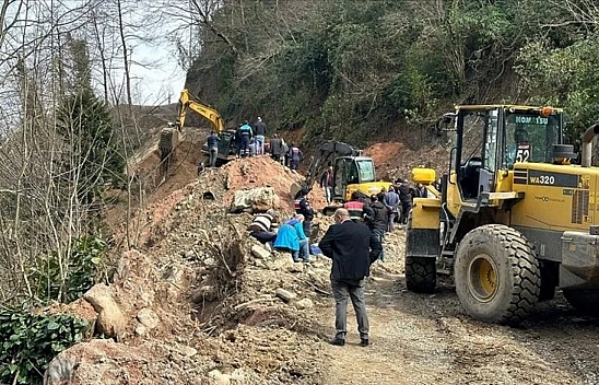 Göçük altında kalan işçilerin durumu belli oldu!