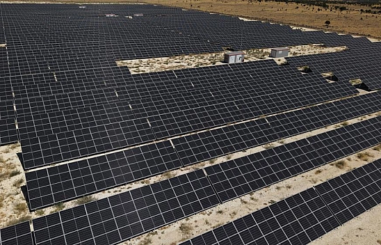 Güneşten ayda 1 milyon kilovatsaat elektrik üretiyor