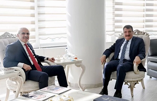 Gürkan, koltuğu Er'e bırakıyor!..
