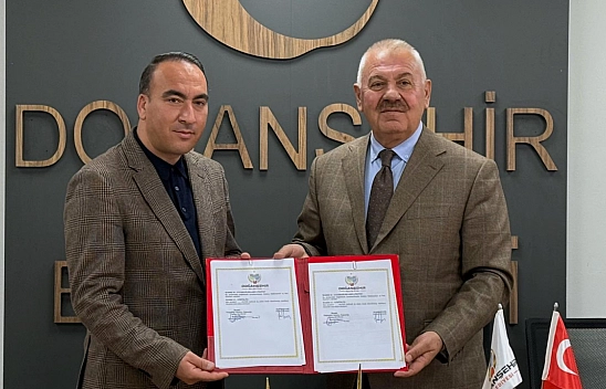 Hayırsever iş adamından örnek davranış: Taziye evi için imzalar atıldı