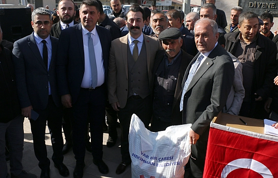 Malatya'da Bin 180 Üreticiye Hayvan Yemi Dağıtıldı