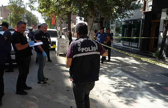 Malatya'da Cadde Ortasında Silahlı Çatışma: 2 Yaralı!