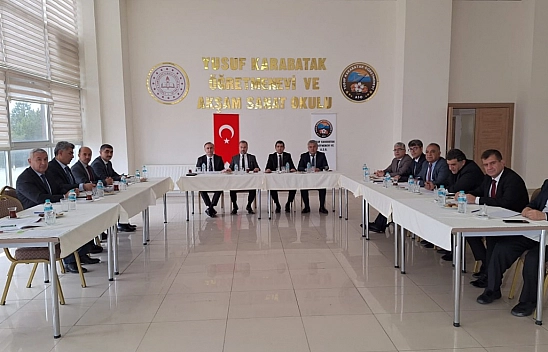 İlçe Milli Eğitim müdürleri bir araya geldi