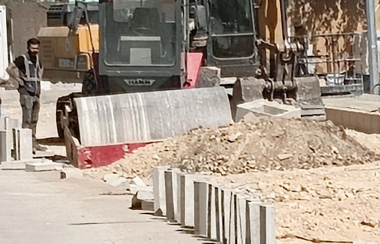 İnşaat işçisine silindir çarptı