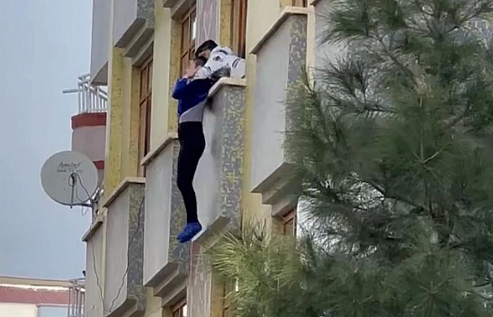 İntihar etmeye çalışan kadın böyle kurtarıldı